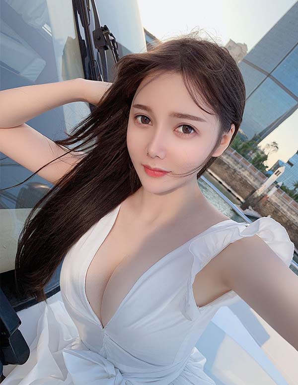 新加坡伴游模特预约