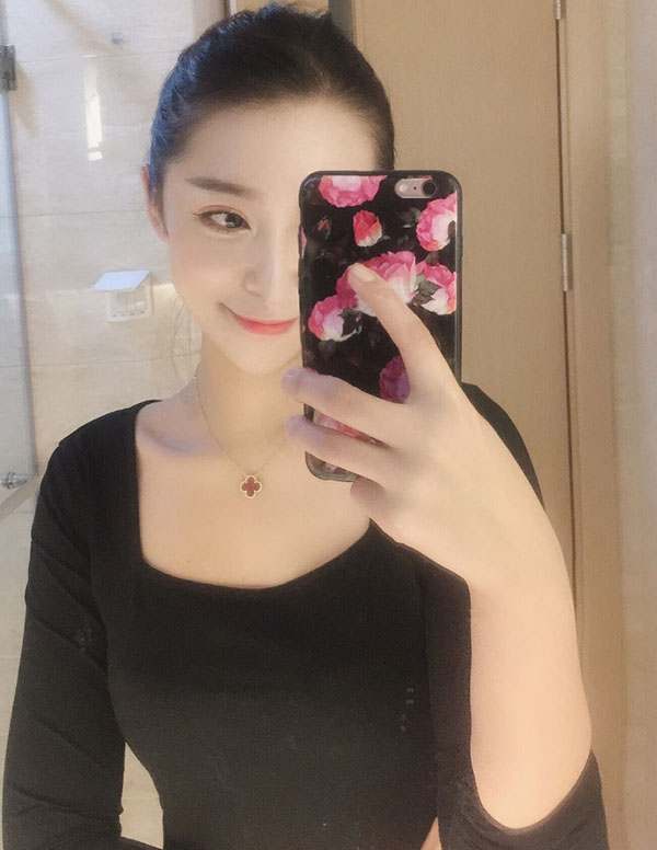 首尔预约高端模特